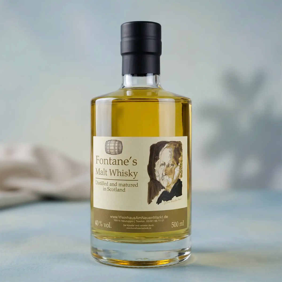 neuruppin-fontanes-whisky-500ml-mitpastellHintergrund
